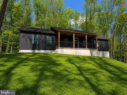 18985 HEBEL ROAD