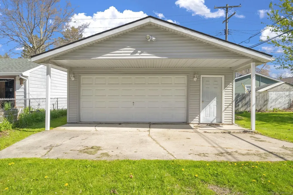 7329 Elm Road Worth Township, MI 48450