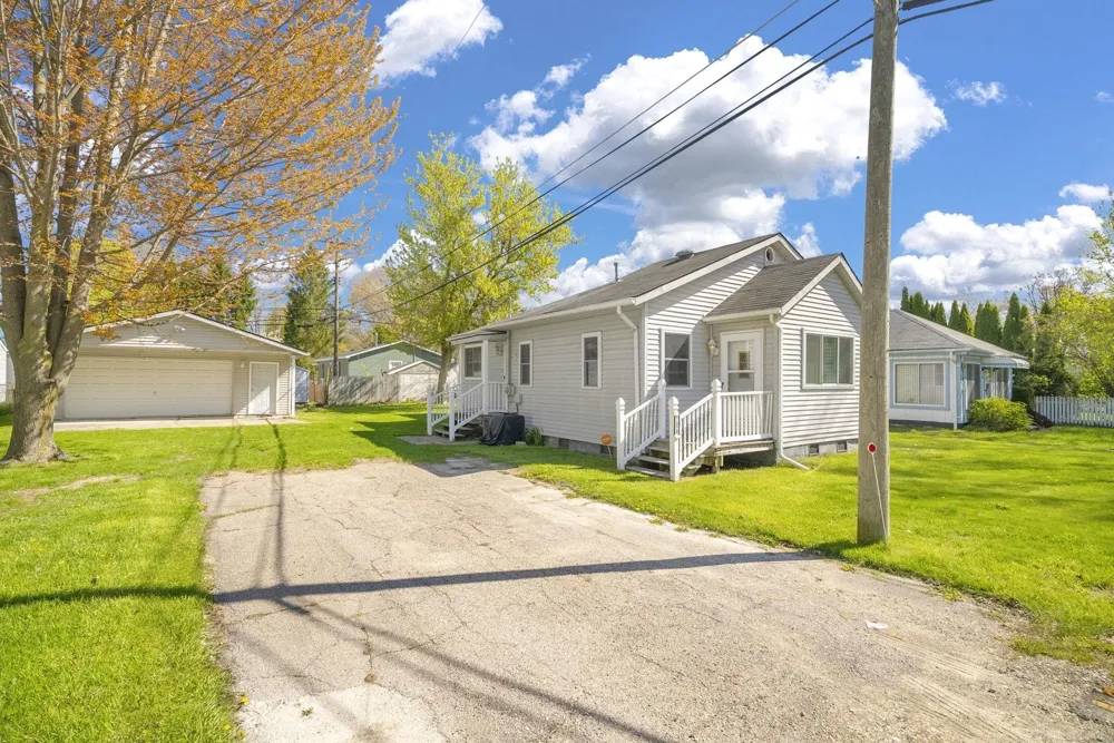 7329 Elm Road Worth Township, MI 48450