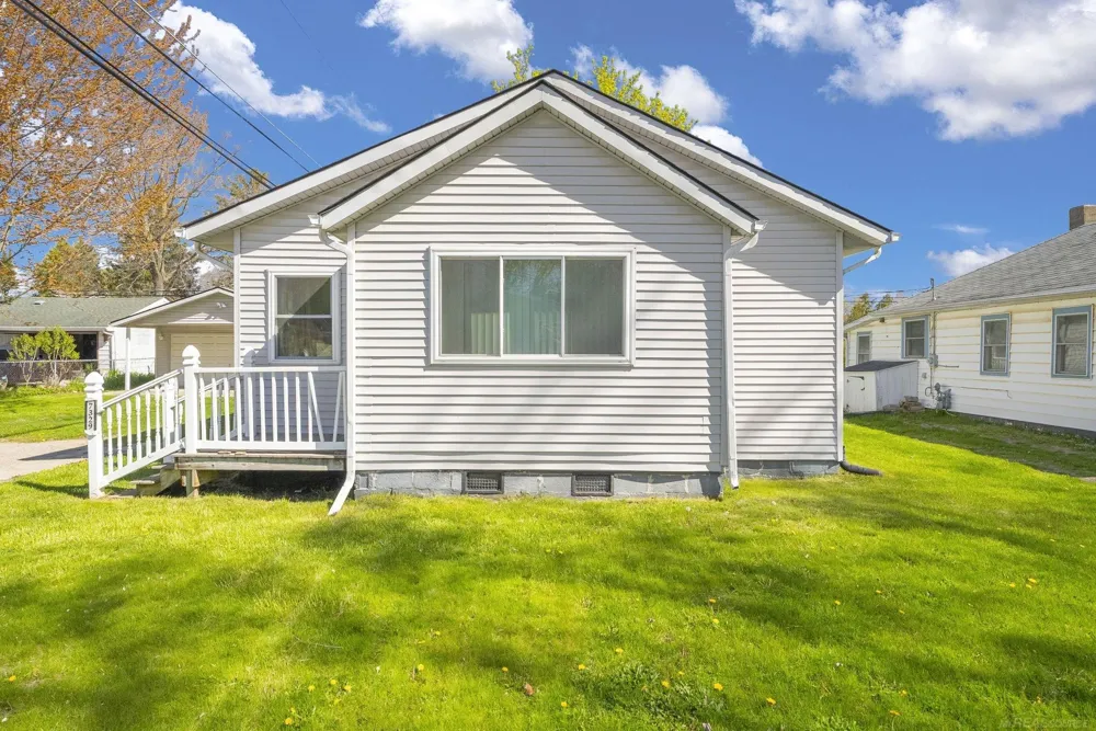 7329 Elm Road Worth Township, MI 48450