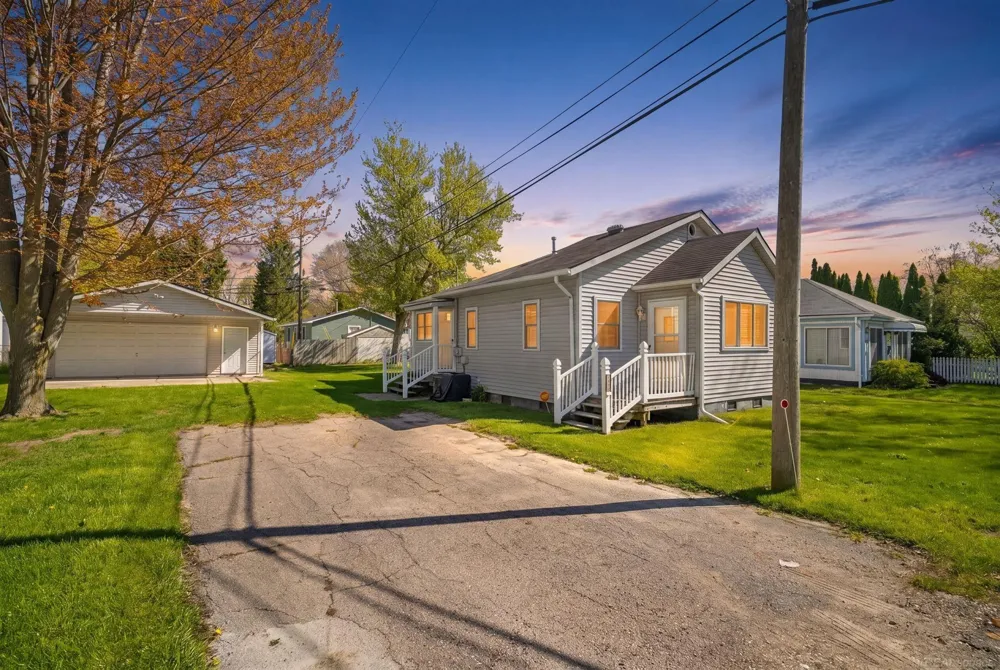 7329 Elm Road Worth Township, MI 48450