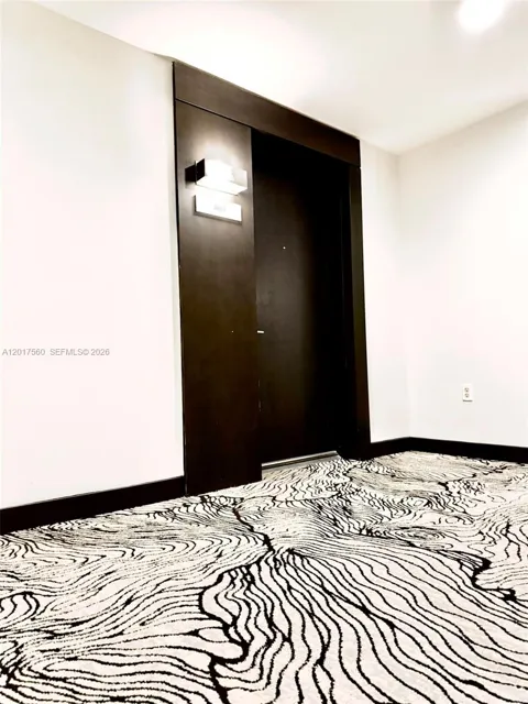 900 Biscayne Blvd #3803