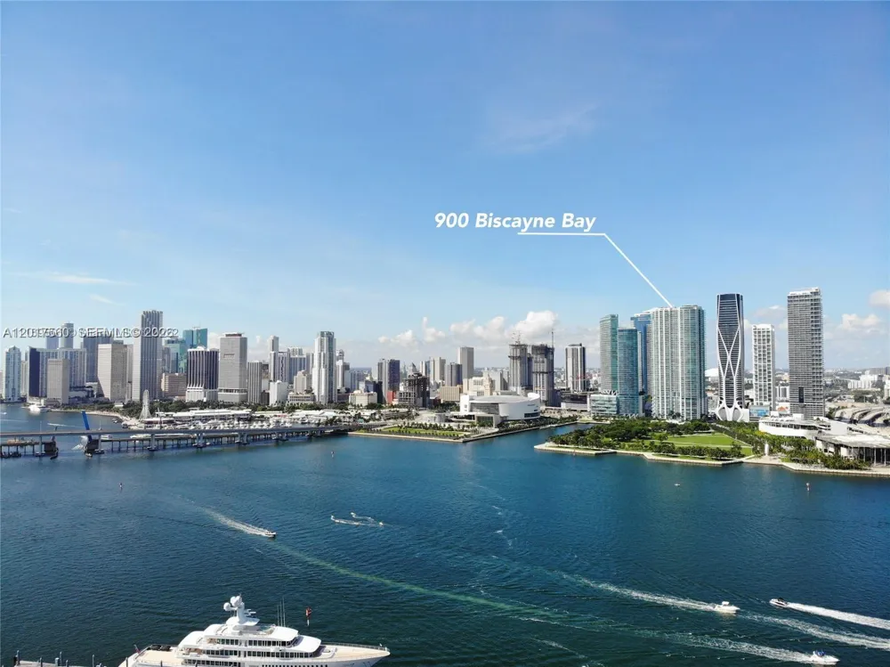 900 Biscayne Blvd #3803 Miami, FL 33132