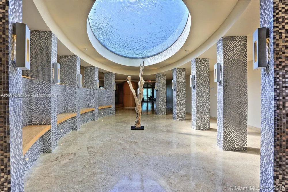 900 Biscayne Blvd #3803 Miami, FL 33132