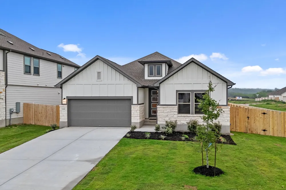 235 Red Tail Hawk Lane Cedar Creek, TX 78612