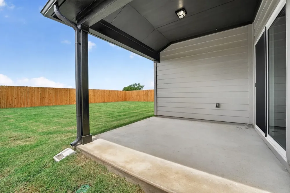 14129 Axel Johanson Drive Del Valle, TX 78617