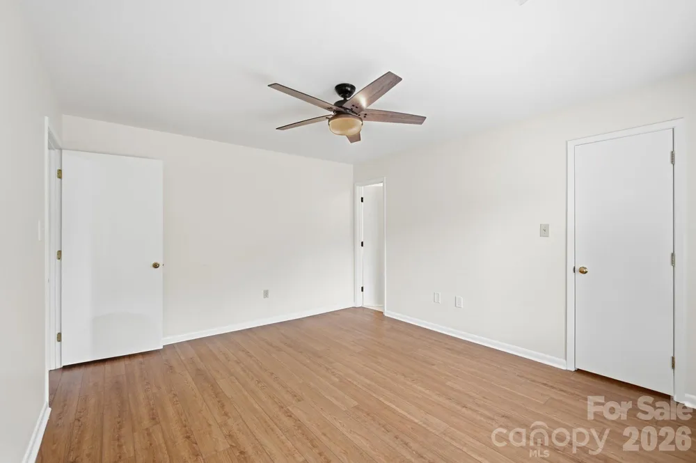 7 Marina Road Lake Wylie, SC 29710