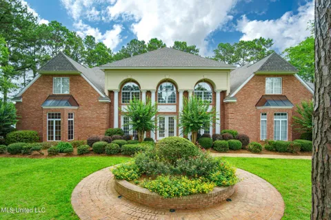 51 Spencer Cove