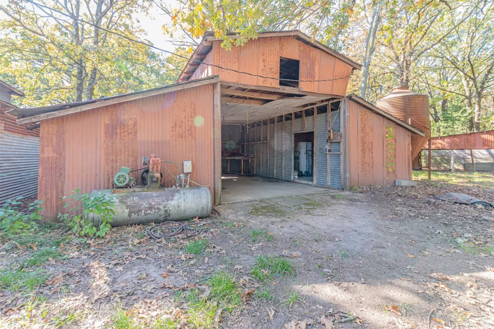 776 County Road 1080 Cooper, TX 75432