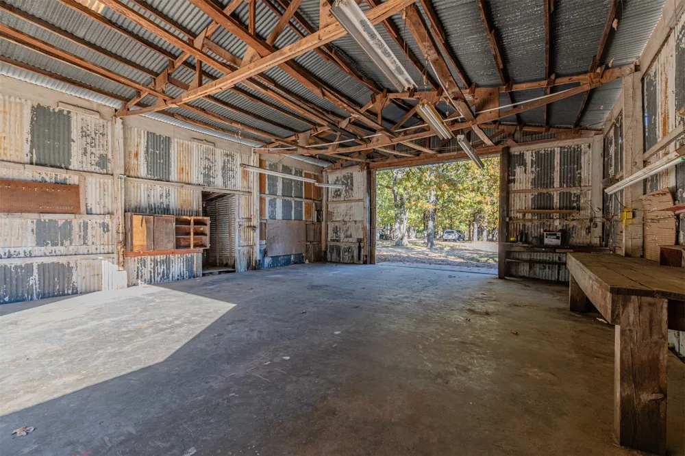 776 County Road 1080 Cooper, TX 75432