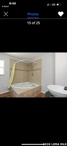 1103 Rockmoor Canyon Lake, TX 78133