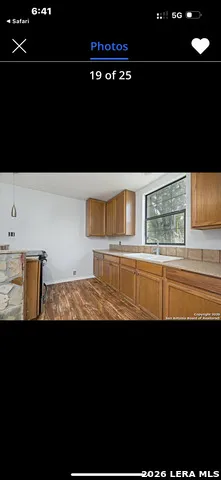 1103 Rockmoor Canyon Lake, TX 78133