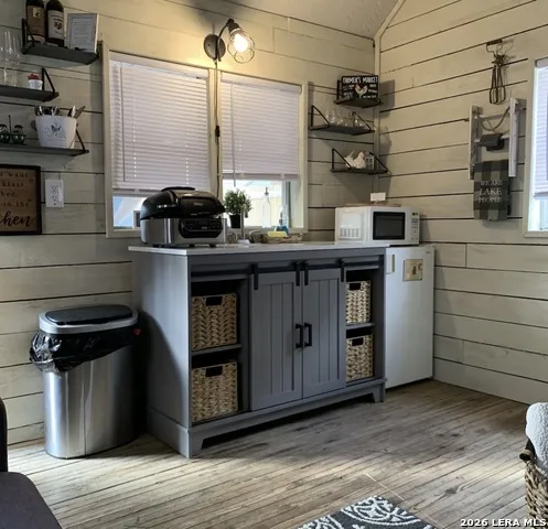 1103 Rockmoor Canyon Lake, TX 78133