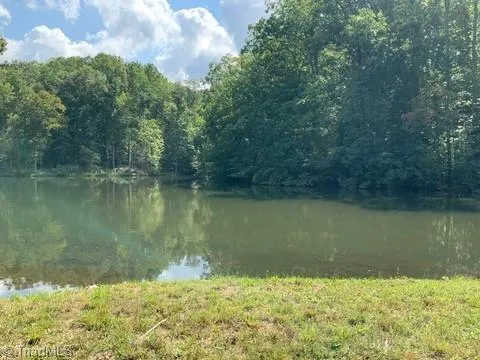 7621 Whisper Hollow Lane Lewisville, NC 27023