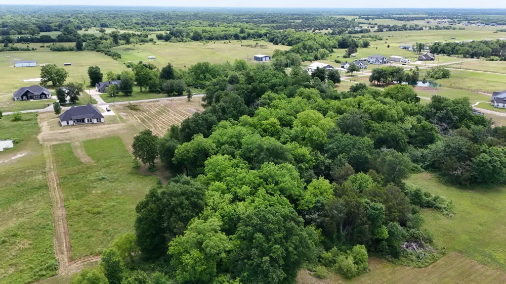 3164 County Road 1076 Celeste, TX 75423