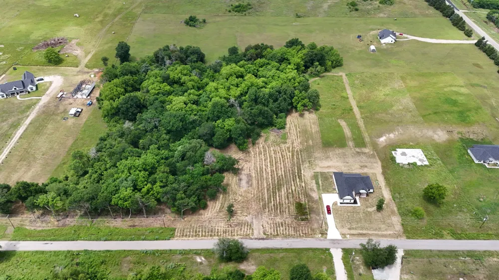 3164 County Road 1076 Celeste, TX 75423