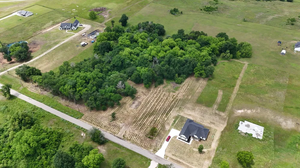 3164 County Road 1076 Celeste, TX 75423
