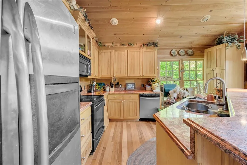 1641 Churchwell Road Union Point, GA 30669