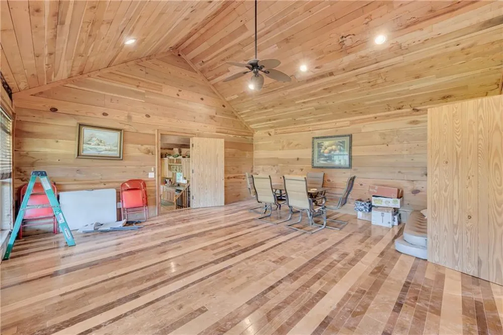 1641 Churchwell Road Union Point, GA 30669