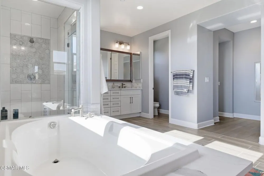 13093 Canyon Wren Court Moorpark, CA 93021