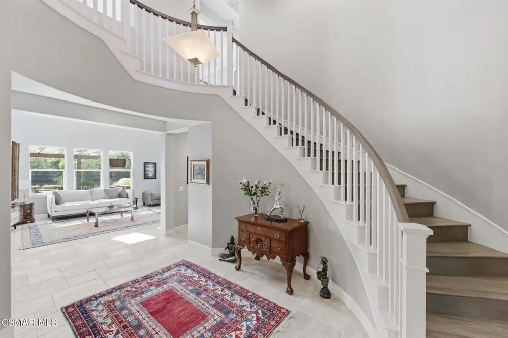 13093 Canyon Wren Court Moorpark, CA 93021