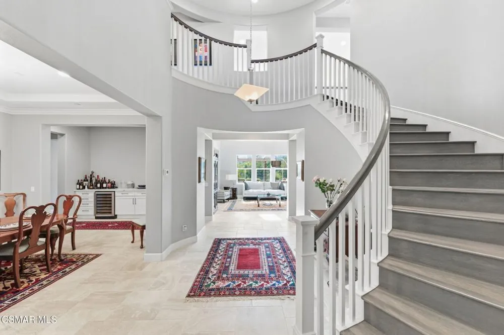 13093 Canyon Wren Court Moorpark, CA 93021