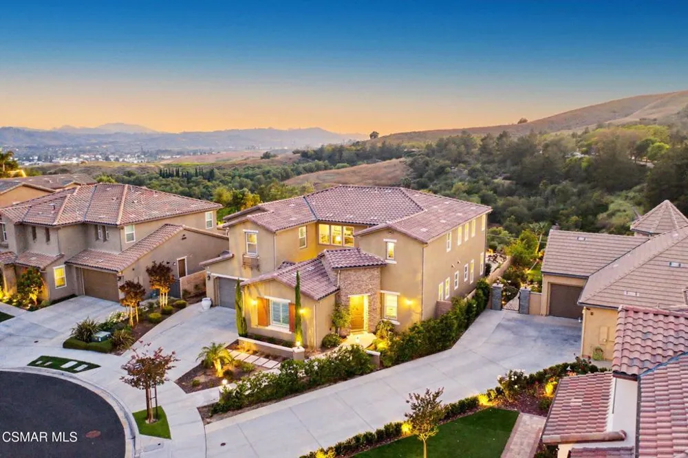 13093 Canyon Wren Court Moorpark, CA 93021