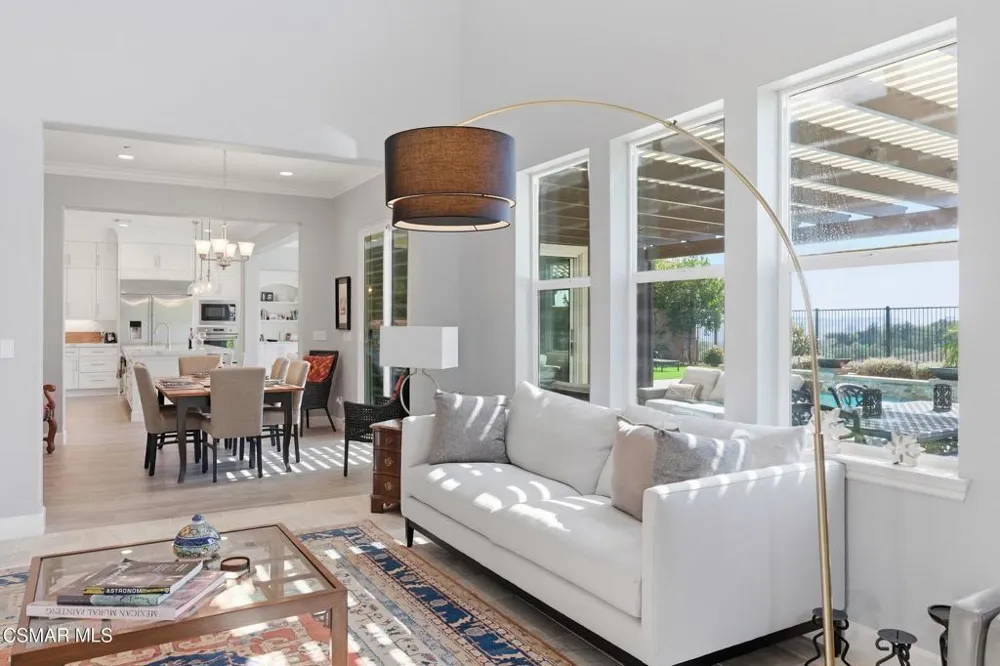 13093 Canyon Wren Court Moorpark, CA 93021