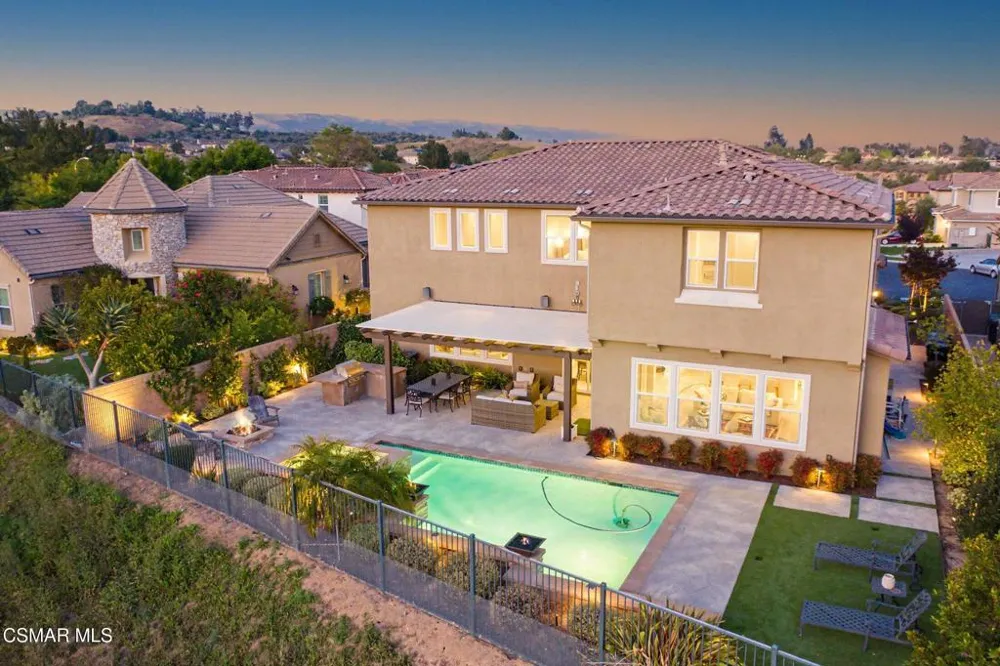 13093 Canyon Wren Court Moorpark, CA 93021