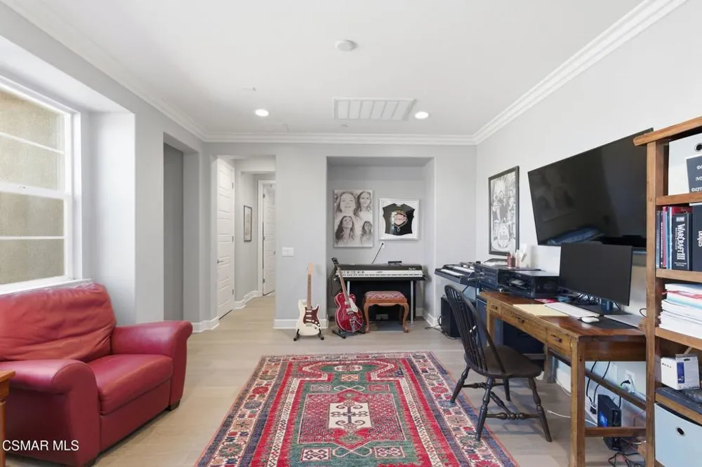 13093 Canyon Wren Court Moorpark, CA 93021