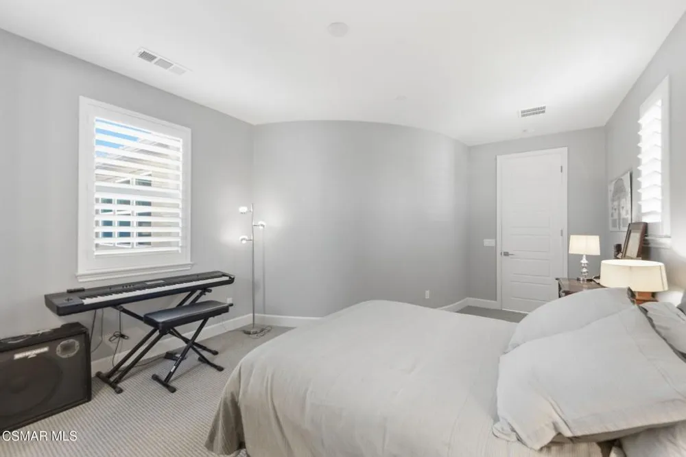 13093 Canyon Wren Court Moorpark, CA 93021