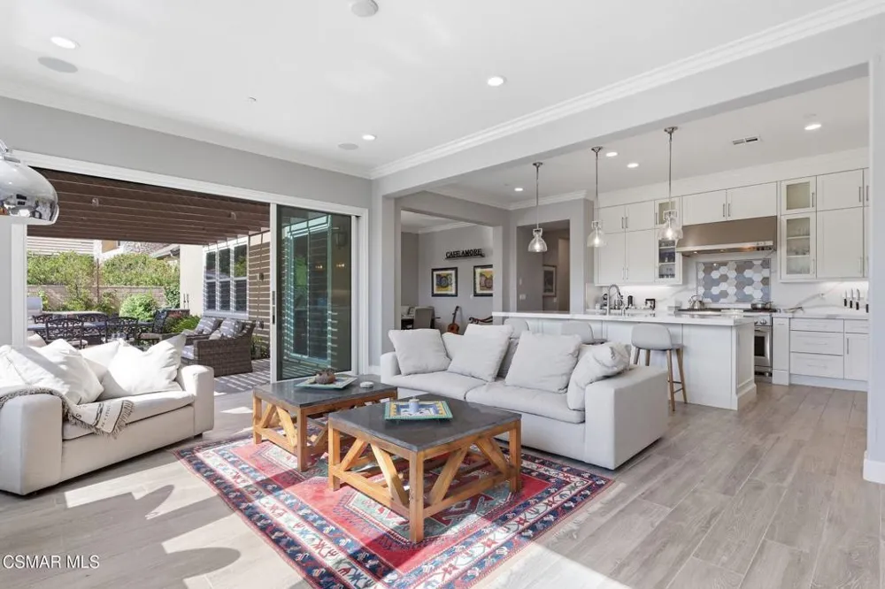 13093 Canyon Wren Court Moorpark, CA 93021