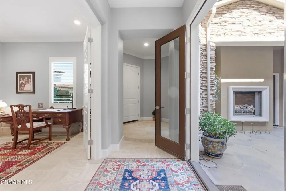 13093 Canyon Wren Court Moorpark, CA 93021