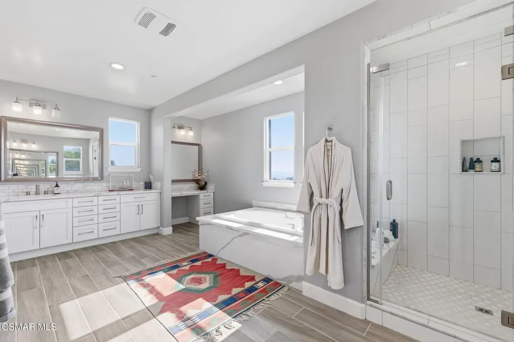 13093 Canyon Wren Court Moorpark, CA 93021
