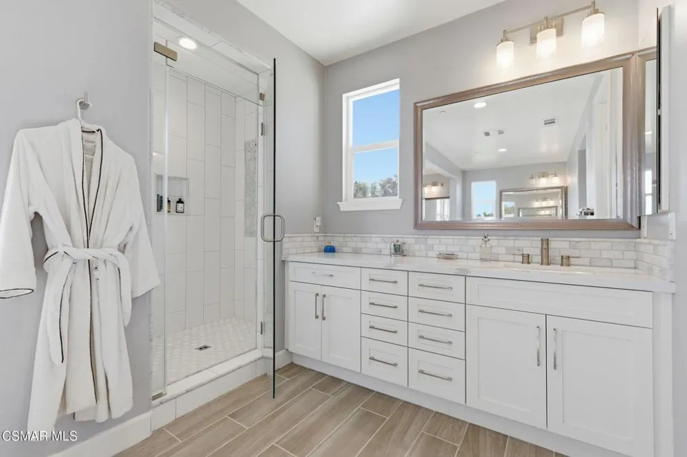 13093 Canyon Wren Court Moorpark, CA 93021