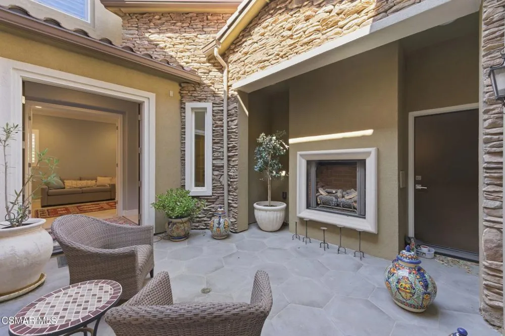 13093 Canyon Wren Court Moorpark, CA 93021