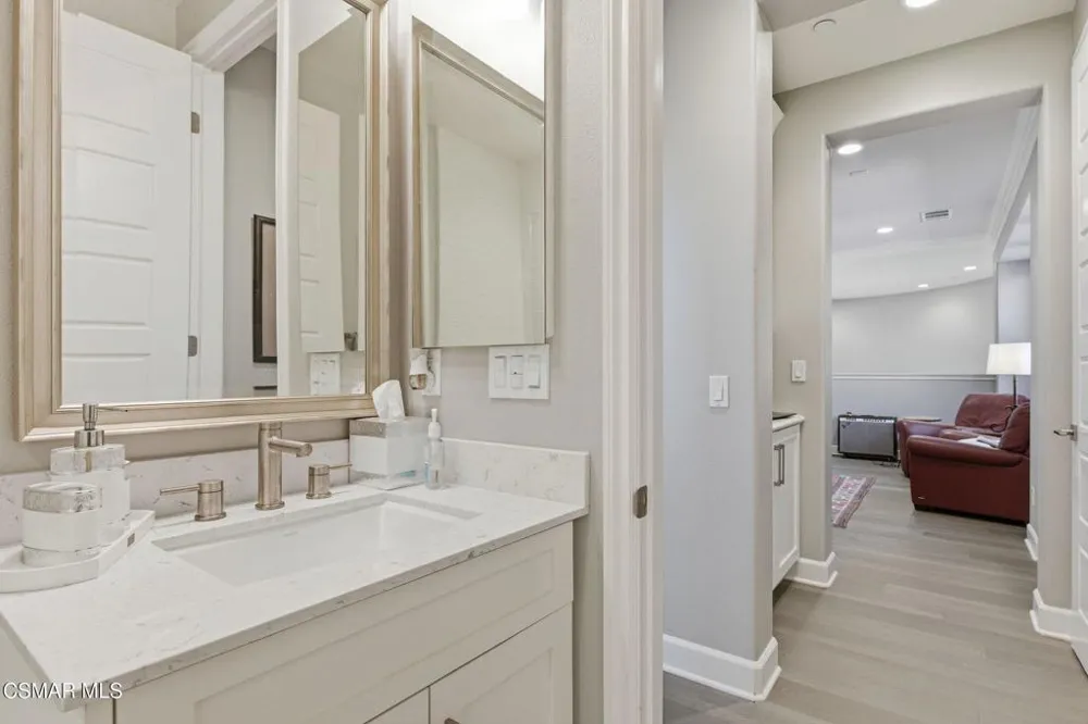 13093 Canyon Wren Court Moorpark, CA 93021