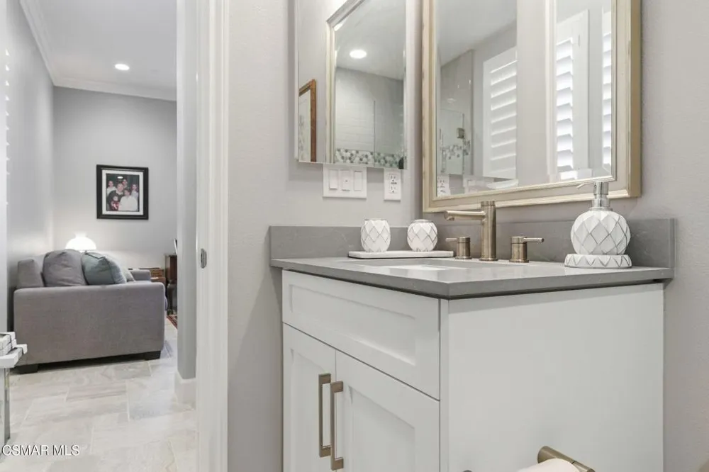 13093 Canyon Wren Court Moorpark, CA 93021