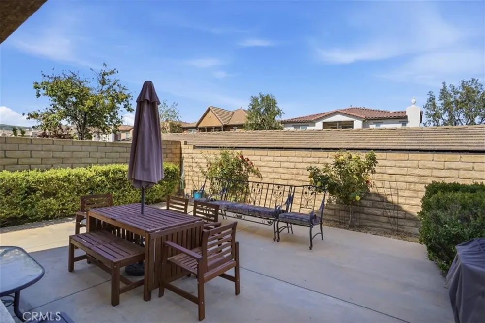 28475 Santa Rosa Saugus, CA 91350