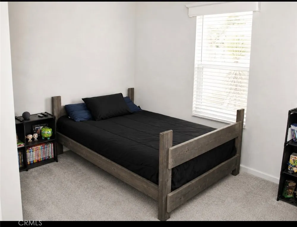 11561 Buena Vista Pinon Hills, CA 92372