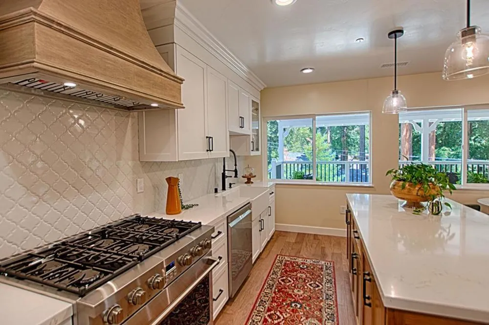 341 Lake Drive Boulder Creek, CA 95006