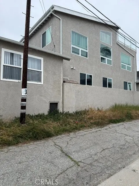 662 W 31st San Pedro, CA 90731