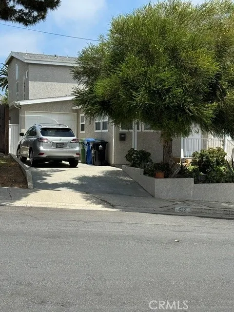 662 W 31st San Pedro, CA 90731