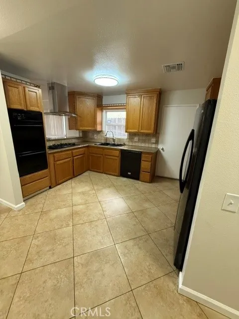 662 W 31st San Pedro, CA 90731