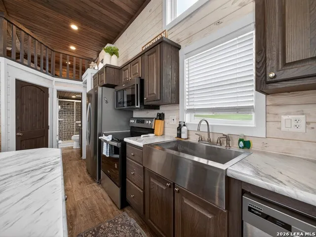 5386 Ranch Road 1376 #UNIT 205 Fredericksburg, TX 78624