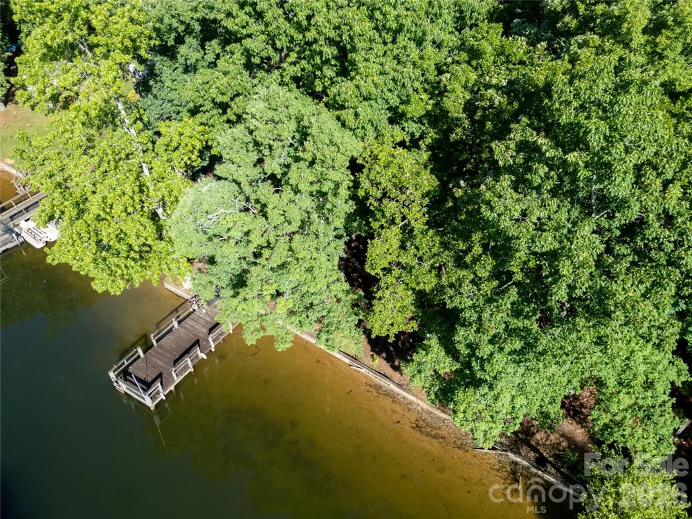 292 Shoreline Drive New London, NC 28127