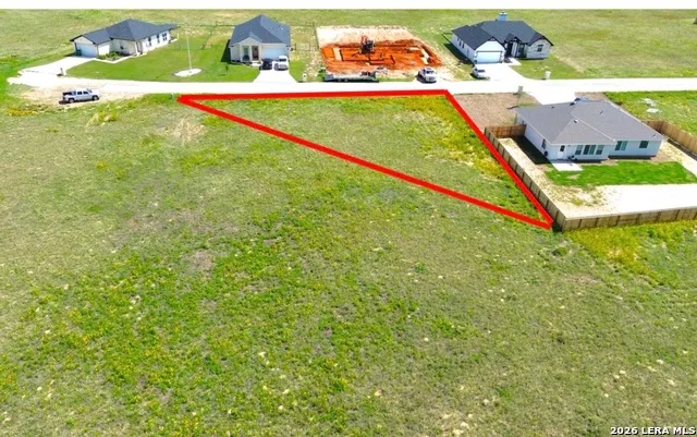 237 Colonial Ln La Vernia, TX 78121