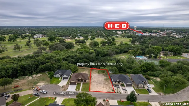000 TBD Country Club Ln. Uvalde, TX 78801
