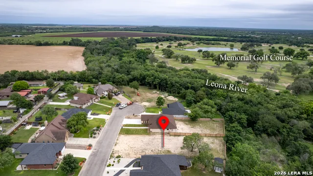 000 TBD Country Club Ln. Uvalde, TX 78801