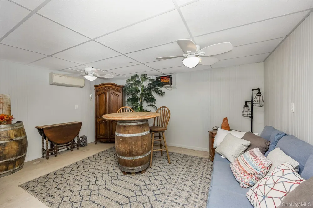 3010 Hulse Landing #C-19 Wading River, NY 11792